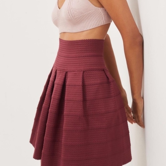 ANTHROPOLOGIE Girls from Savoy Skirt - Picture 5 of 5